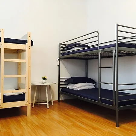 Hostel Bulrose Family